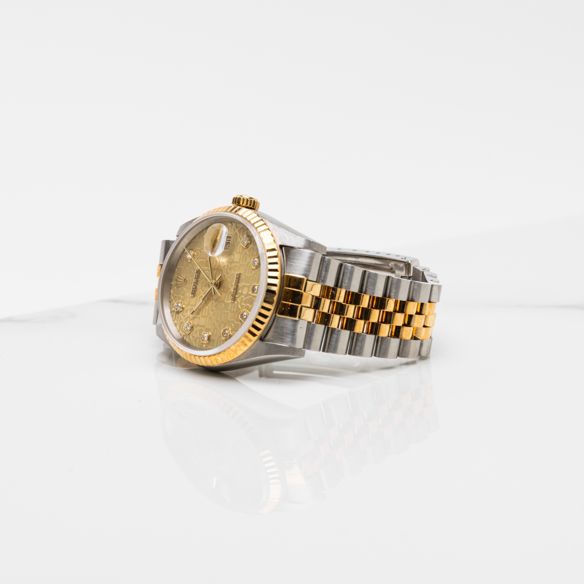 Watch and jewelry campaign photography — frame 10