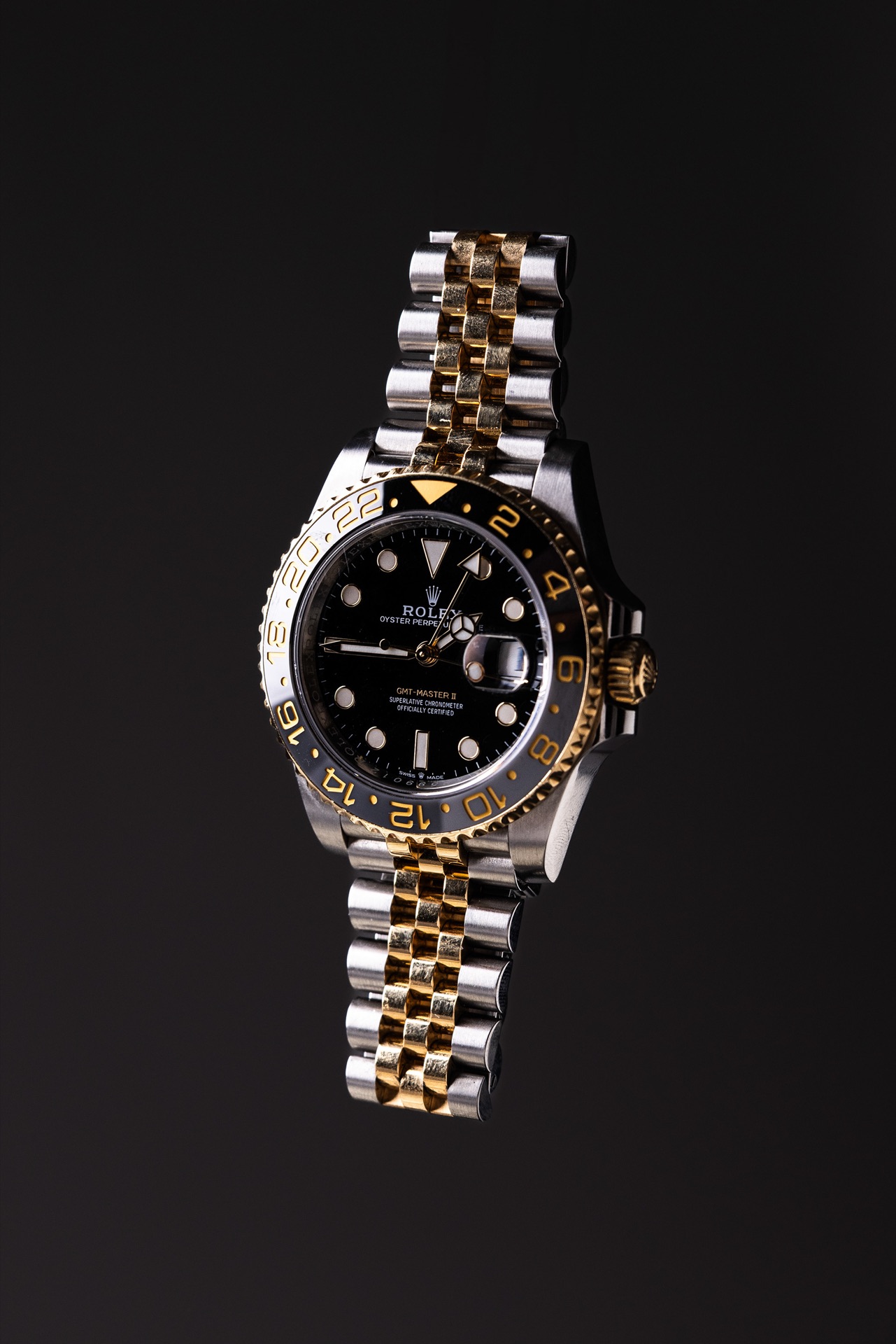 Watch and jewelry campaign photography — frame 13