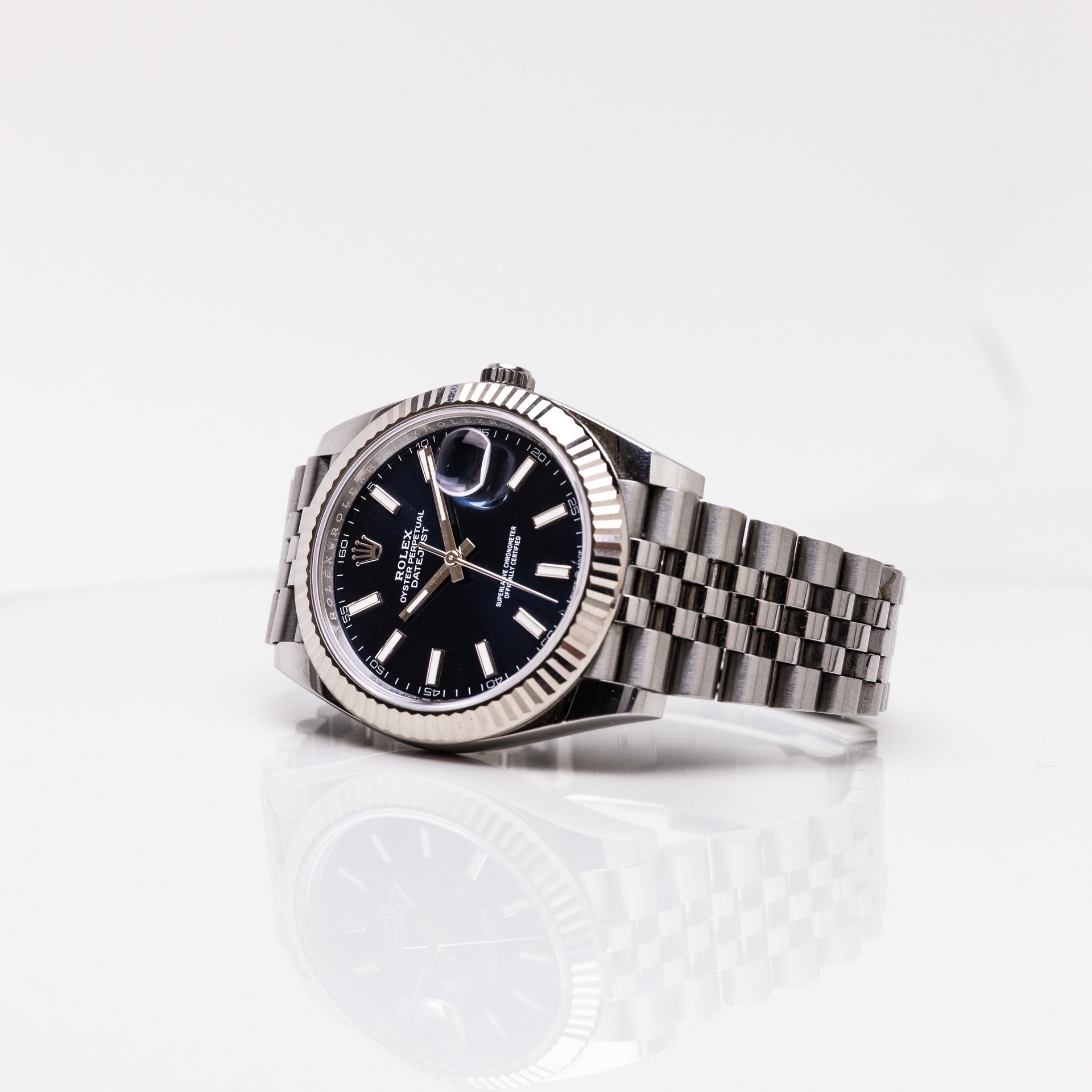 Watch and jewelry campaign photography — frame 18